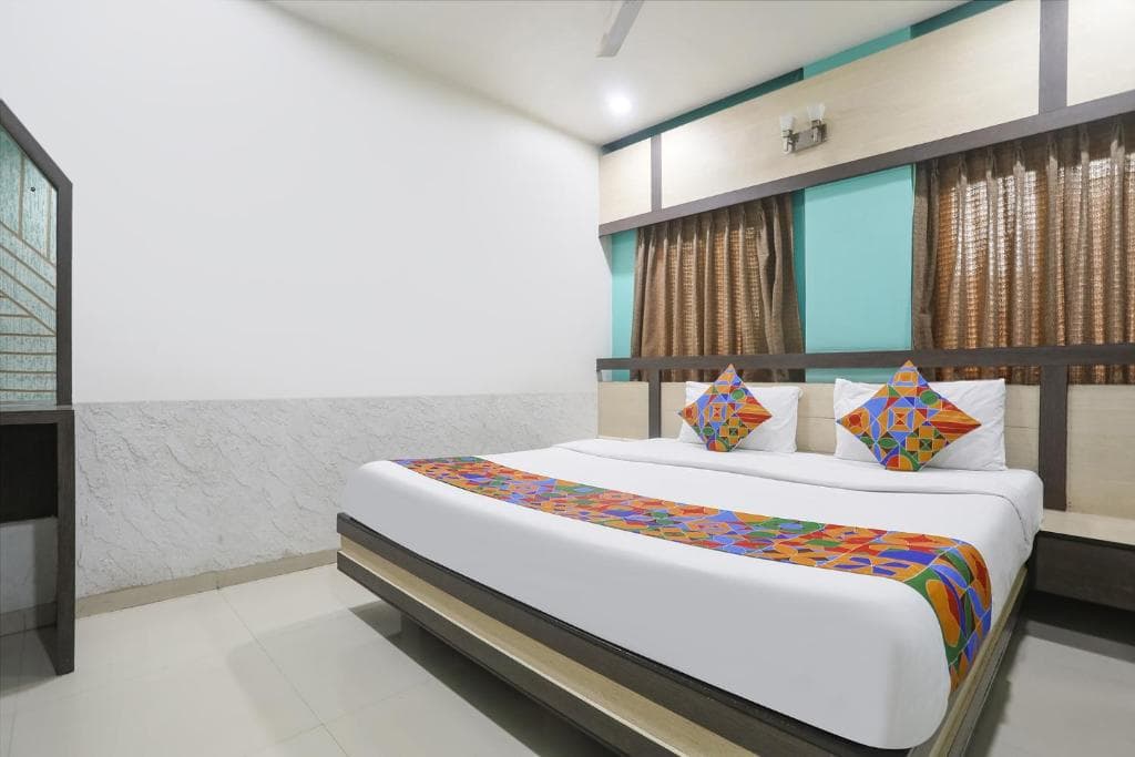 Hotel Merit