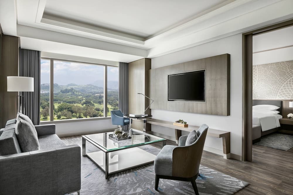Clark Marriott Hotel