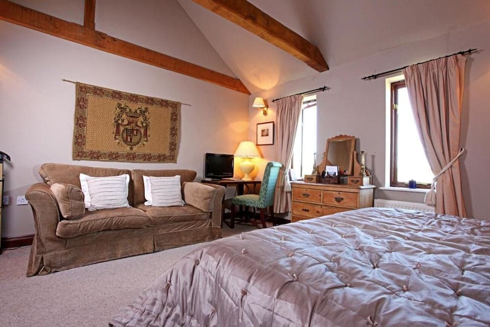 Cornfields Restaurant & Hotel