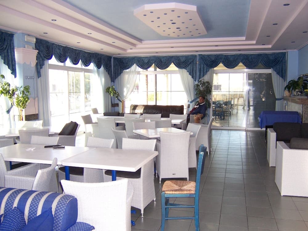 Aphrodite Beach Hotel