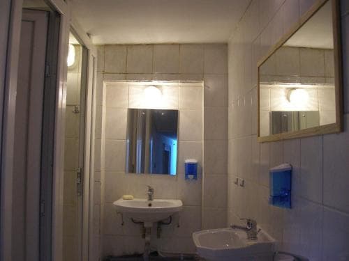 Kretan Hostel