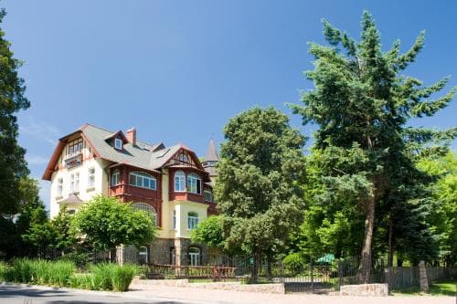 Kaja Medical & Spa