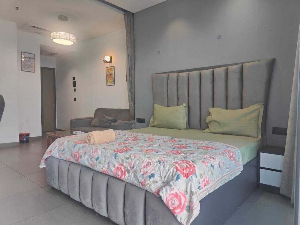 Luxury Stay Supernova