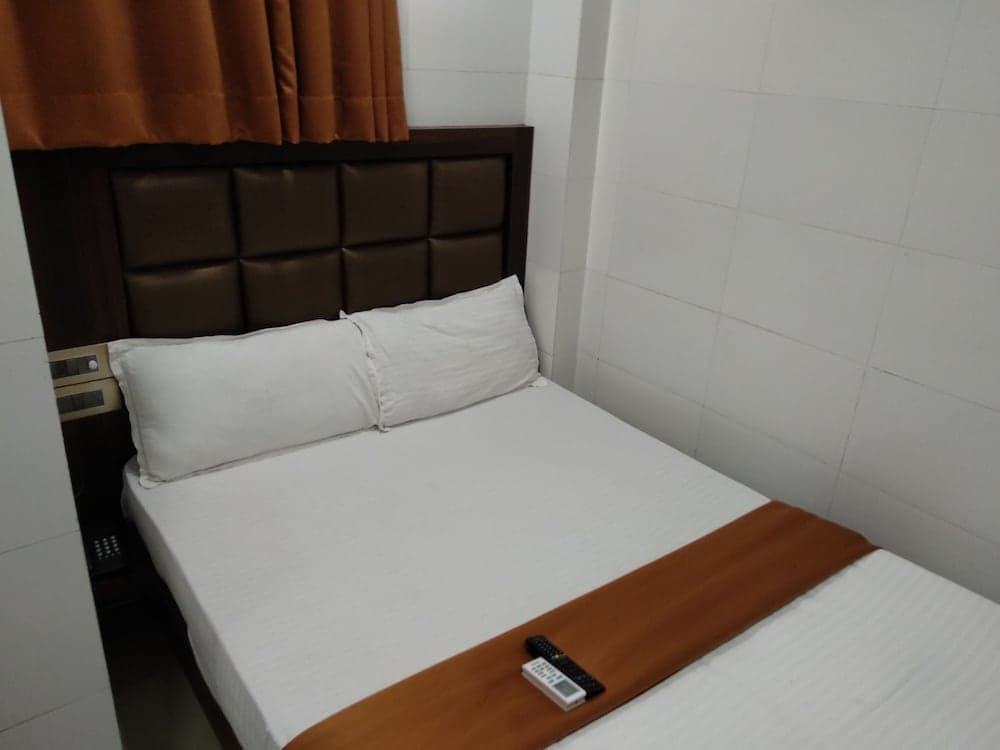 Hotel Karishma Dadar