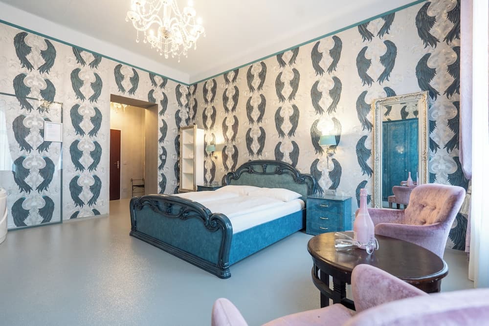 Hotel Urania