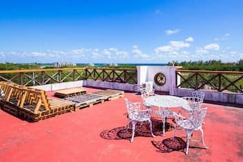 Dolphins Villa