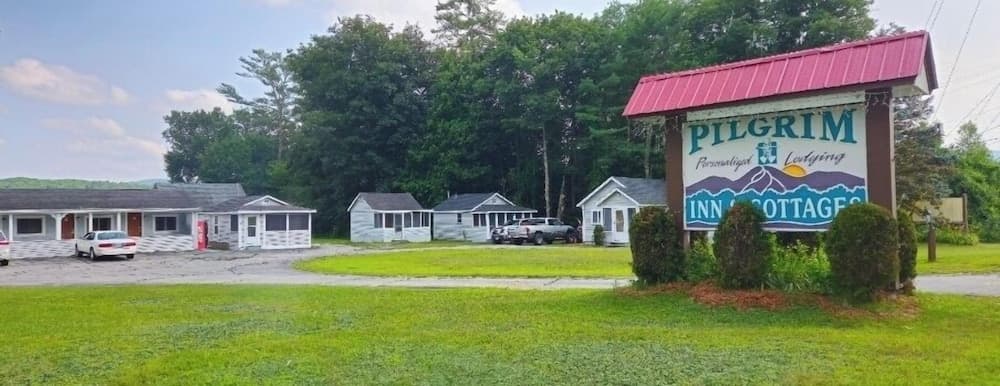 Pilgrim Inn & Cottages