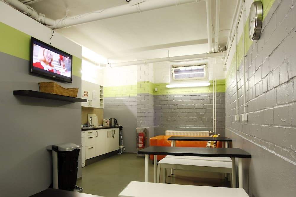 Happy Bed Hostel