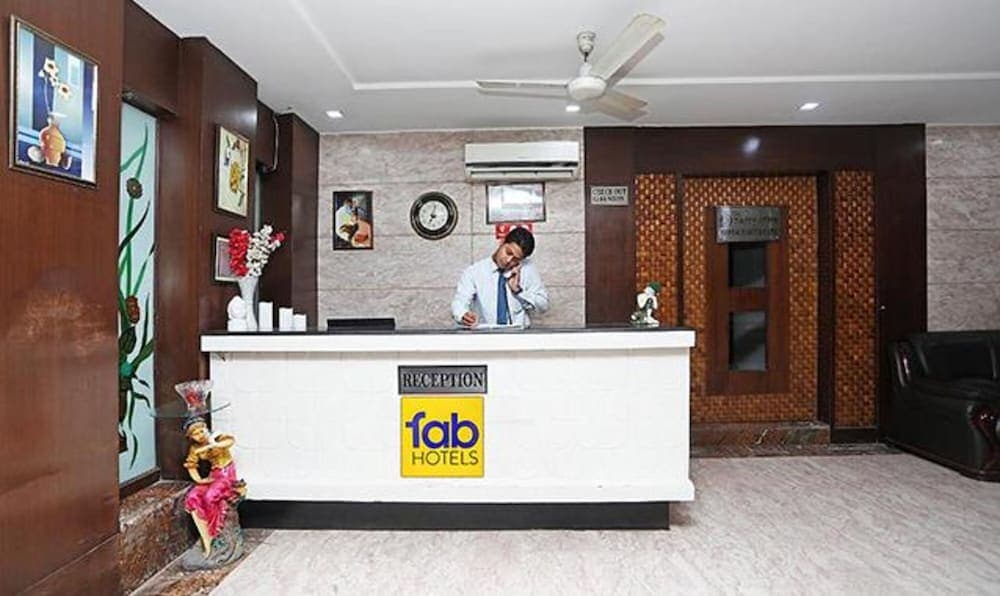 Fabhotel Taj Castle