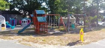Holiday Vacation Condominiums