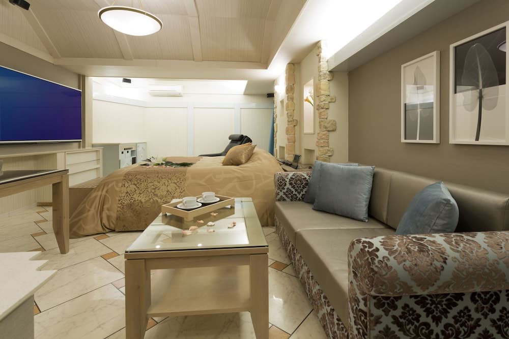 Hotel Crea