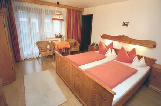 Ferienhotel Hahn Garni