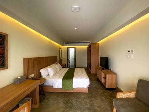 Ayom Suite