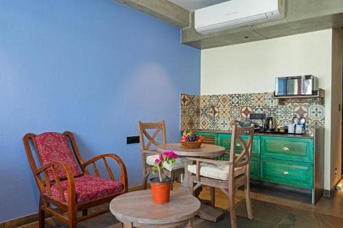 Bougainvilla Apartment