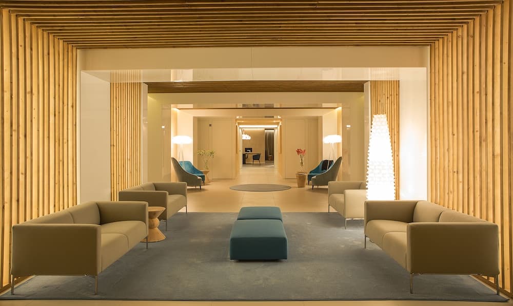 Panoramic Hotel Plaza
