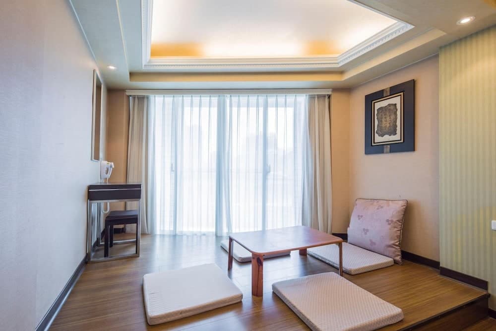 Bitan Hotel