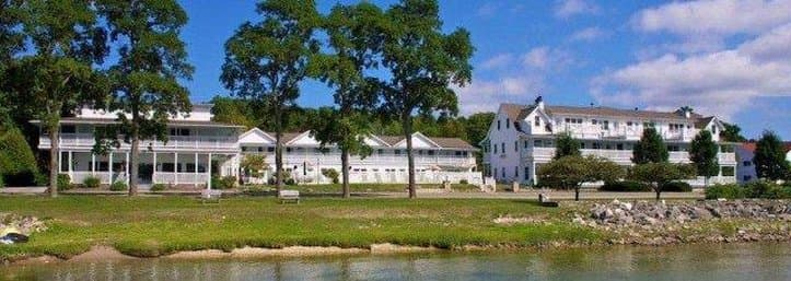 Edgewater Resort
