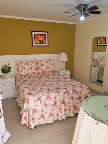 Hostal Ilo Sunset