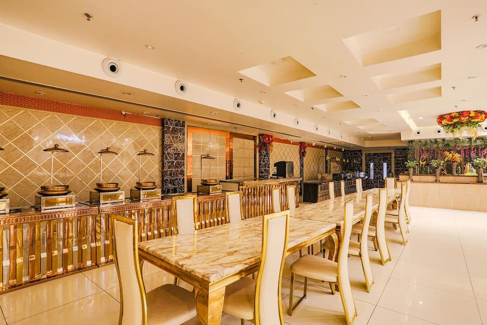 Fabhotel Kinsfolk