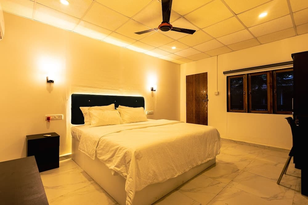 ORANGE SKY INN
