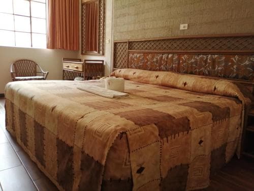 Hotel Salmones
