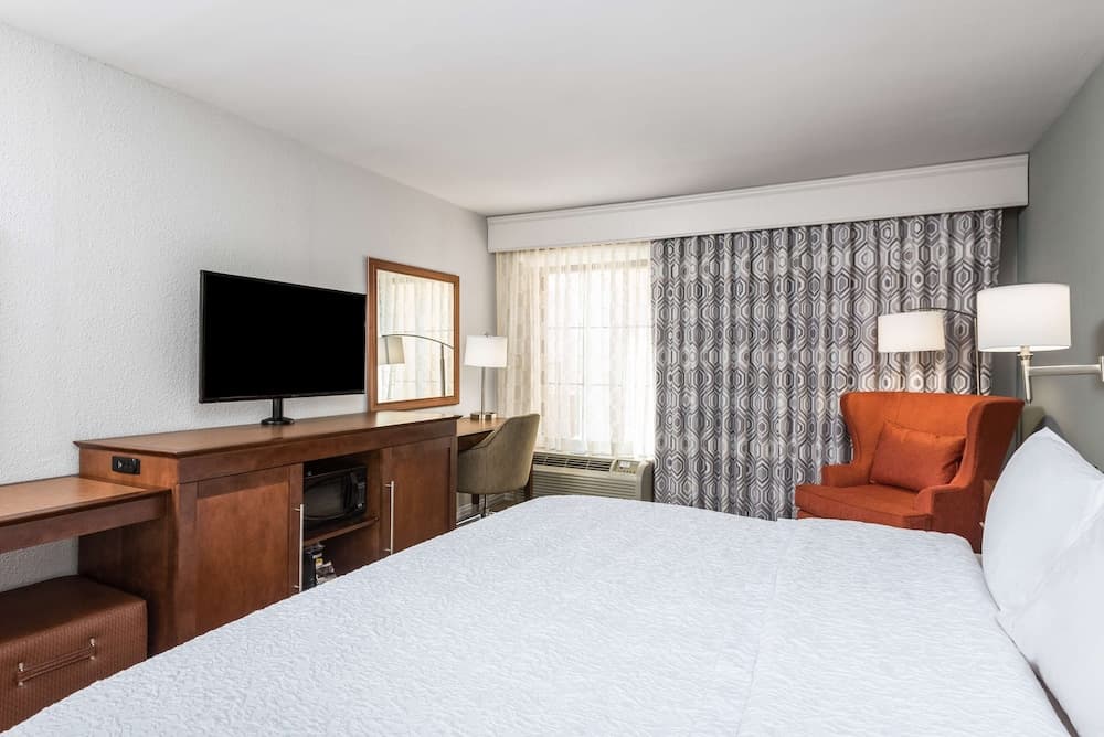 Hampton Inn & Suites Florence Center