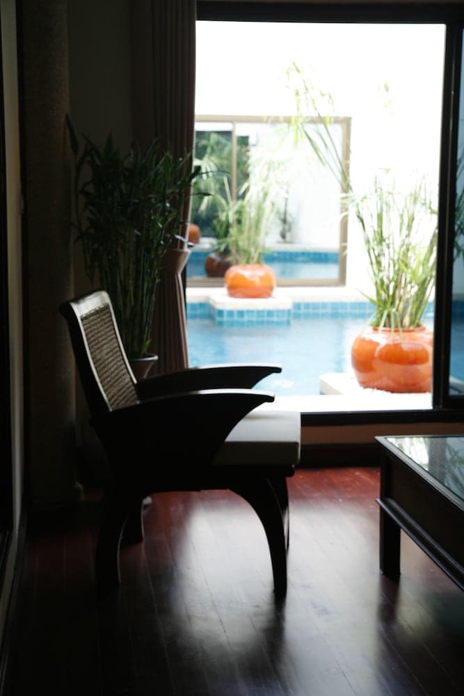 Evergreen Boutique Hotel