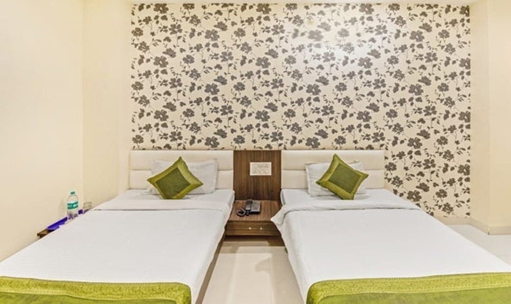 Aaradhy Hotel