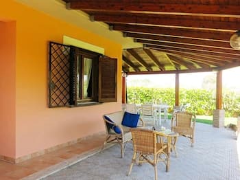 Olmy Villa