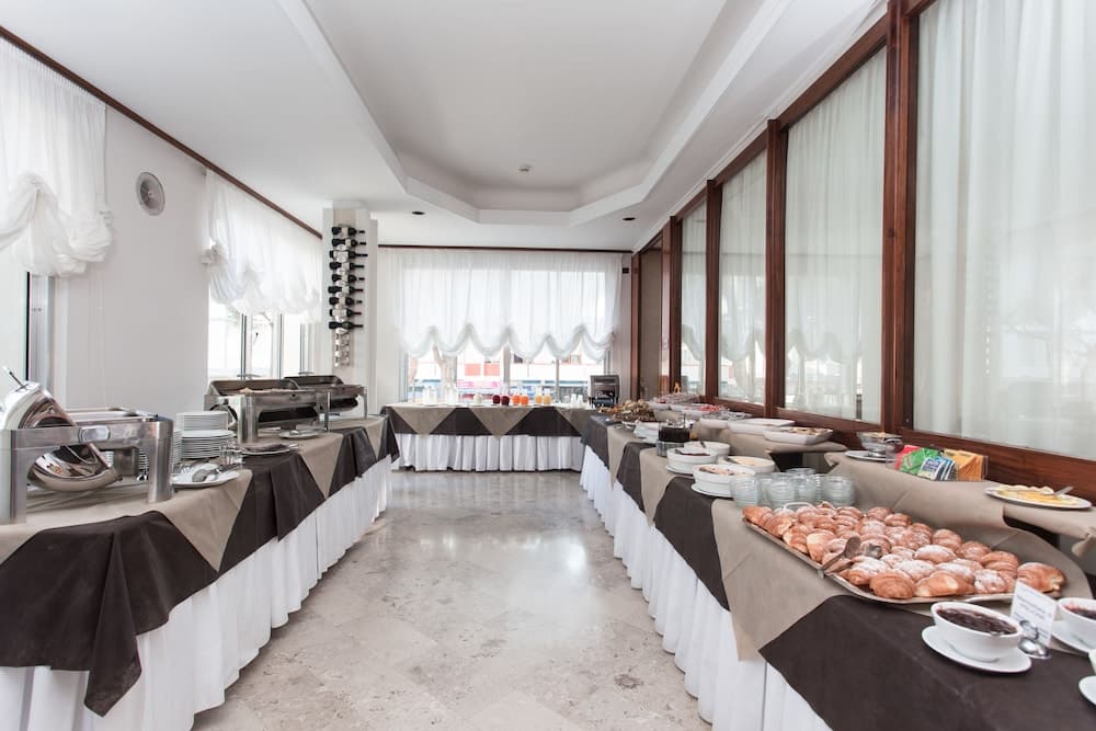 Hotel Esplanade