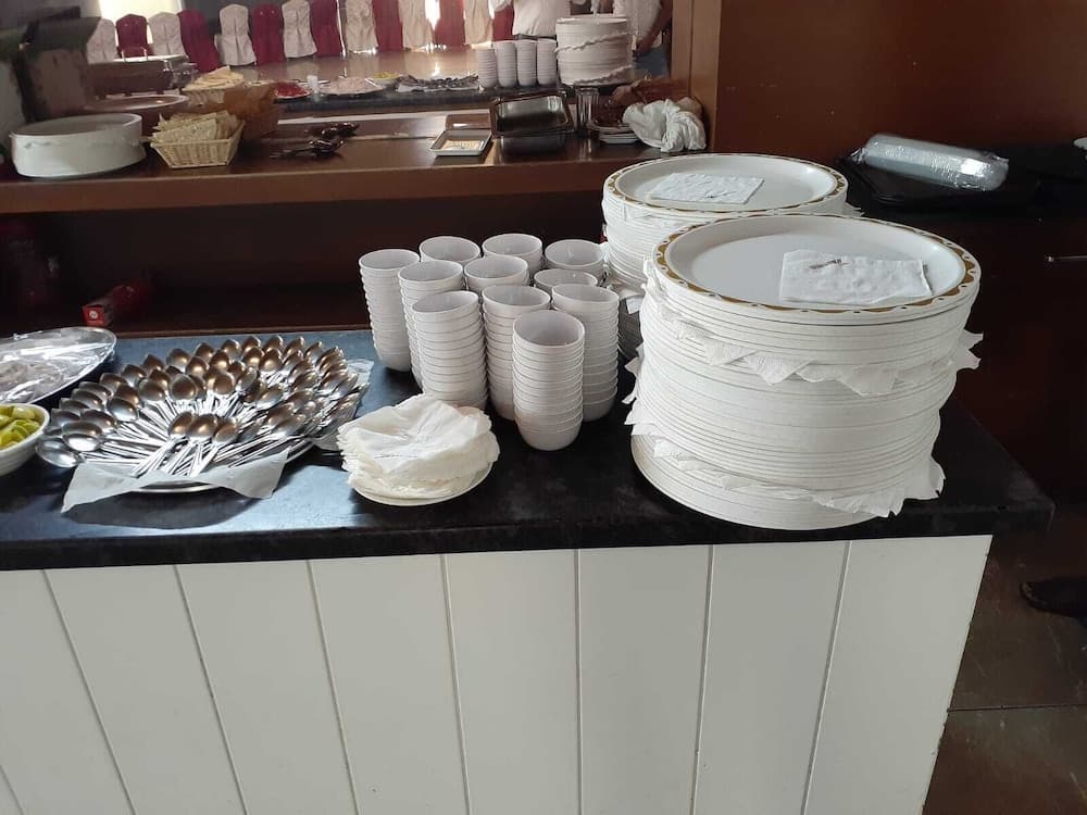 Hotel Dev Aadi