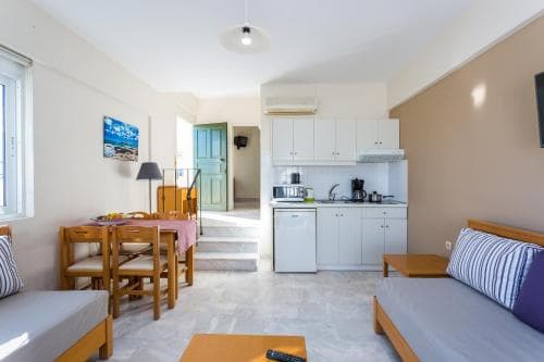 Radamanthy s Apartments