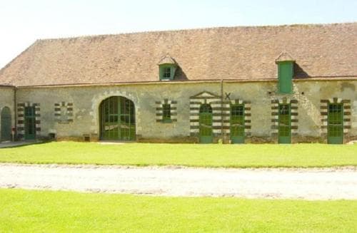Chateau De Beaujeu