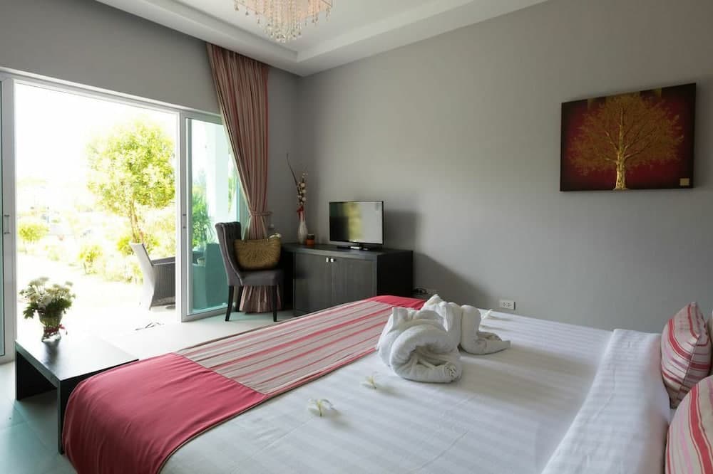 Mango Beach Resort