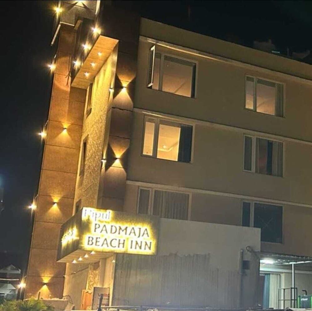 Pipul Padmaja Beach Inn