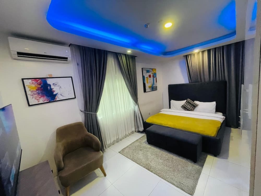 Proof Lounge Hotel