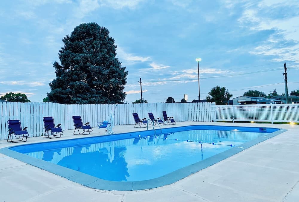 Hillcrest Motel