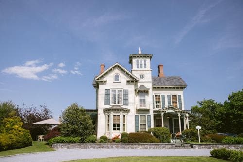Jedediah Hawkins Inn