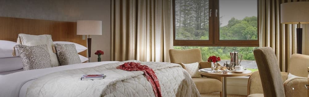 Sneem Hotel