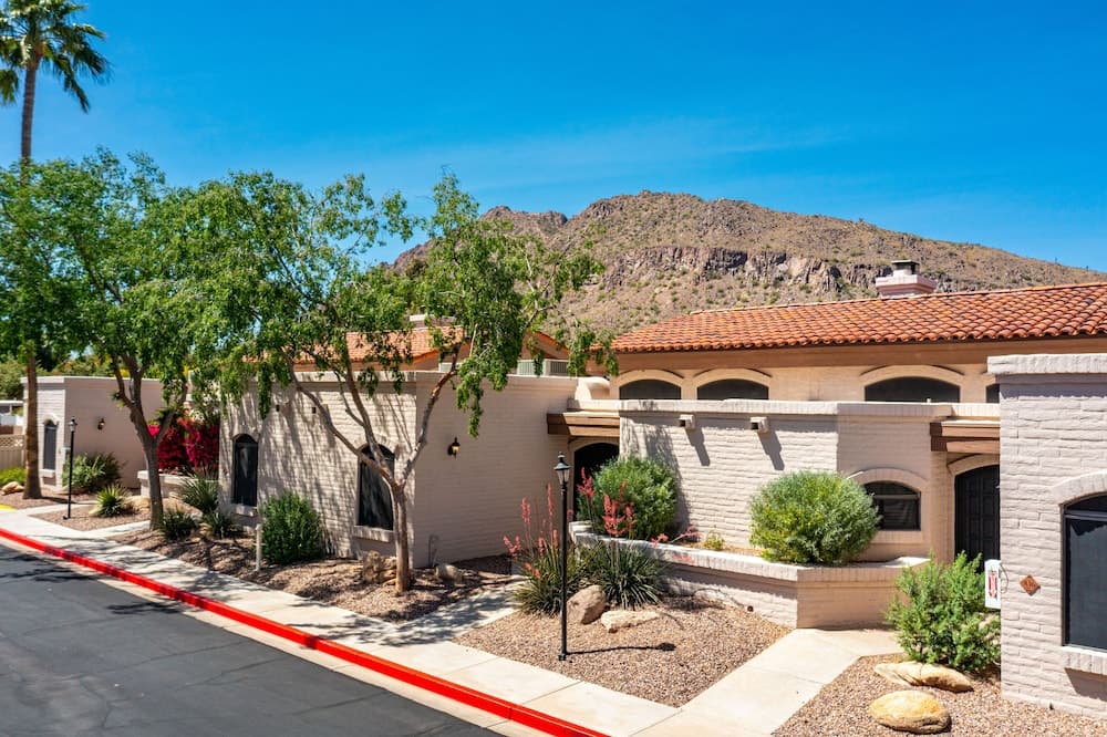 Scottsdale Camelback Resort
