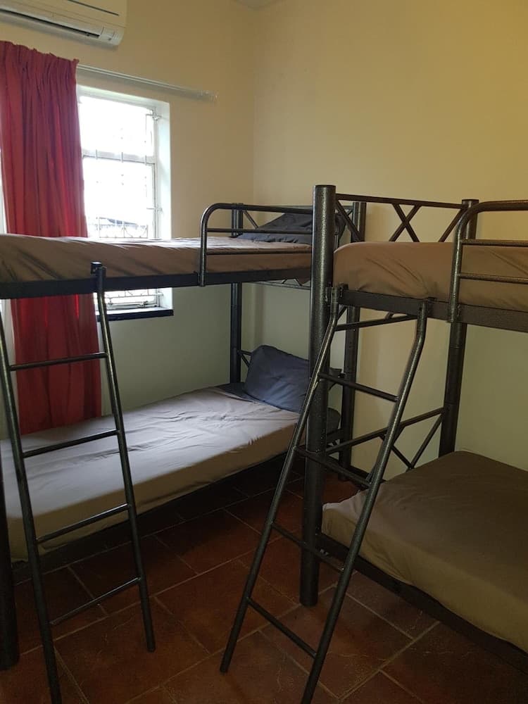 Budget Inn