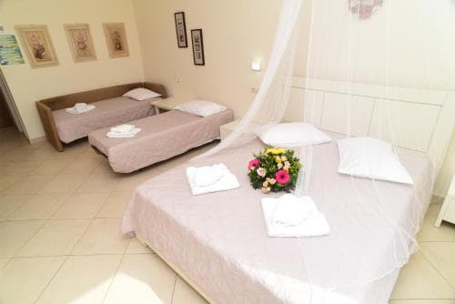 Margaritari Hotel