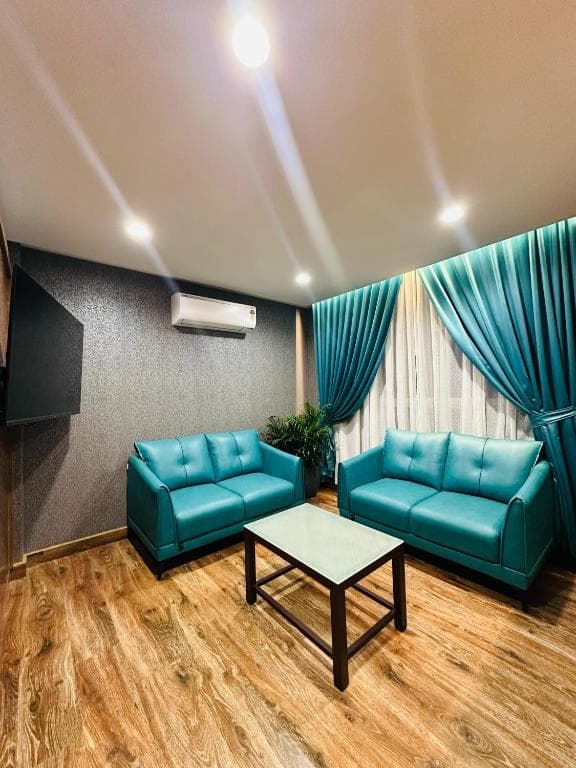 Bloomax Residency