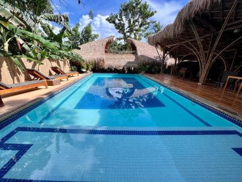 La Colonial Resort