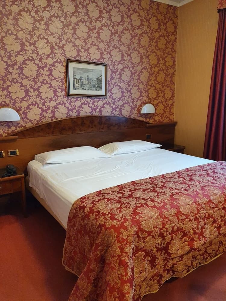 Hotel Poppi