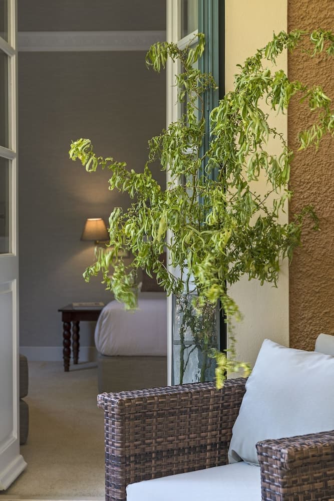 Kefalari Suites