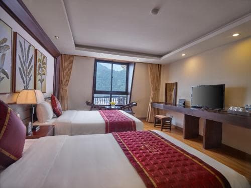 Freesia Hotel