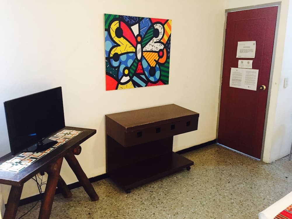 Martin Aparta Suite