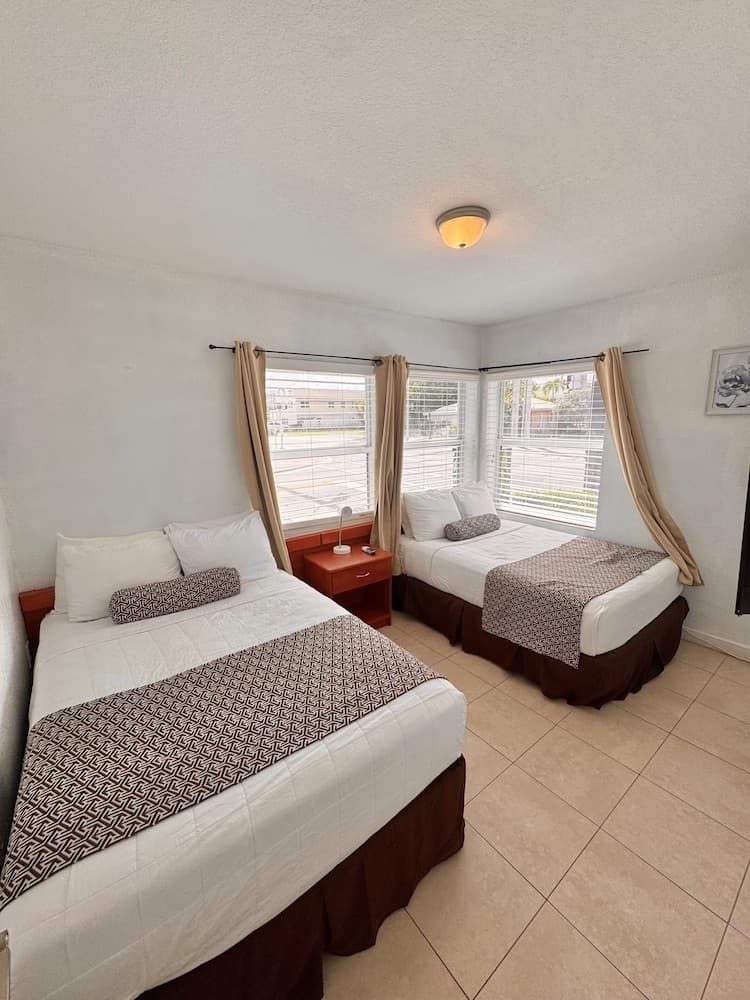 Coral Key Inn