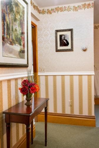 Glynn House Inn